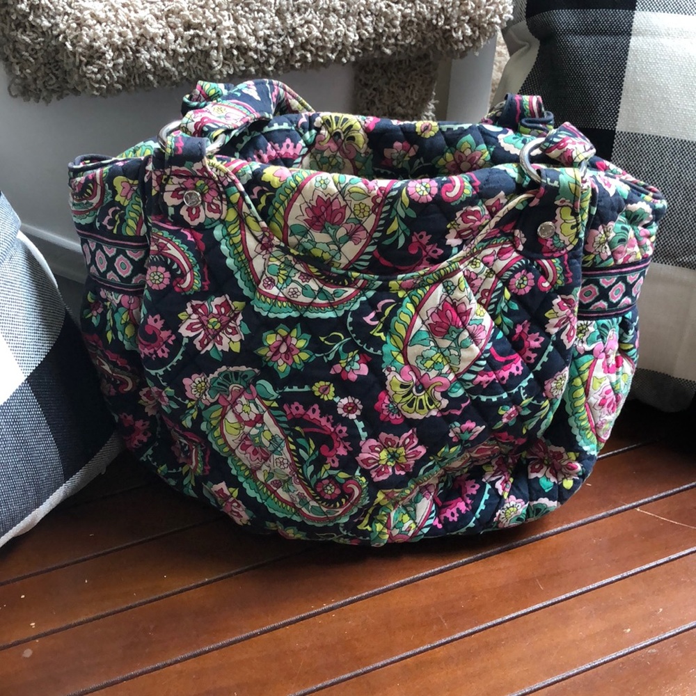 Vera Bradley Purse!  Good condition!